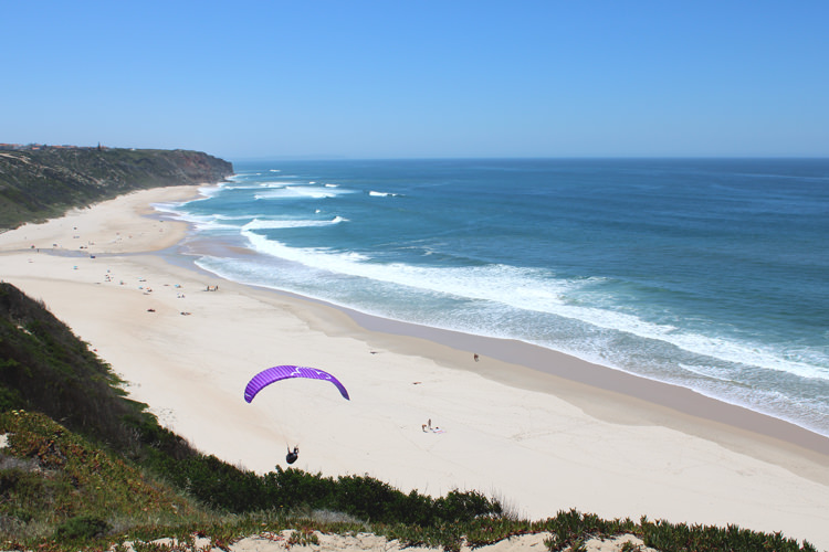 Portugal Realty Paredes da Vitoria Paragliders
