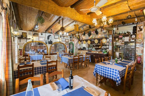 Adega do Albertino traditional Portuguese restaurant Caldas da Rainha
