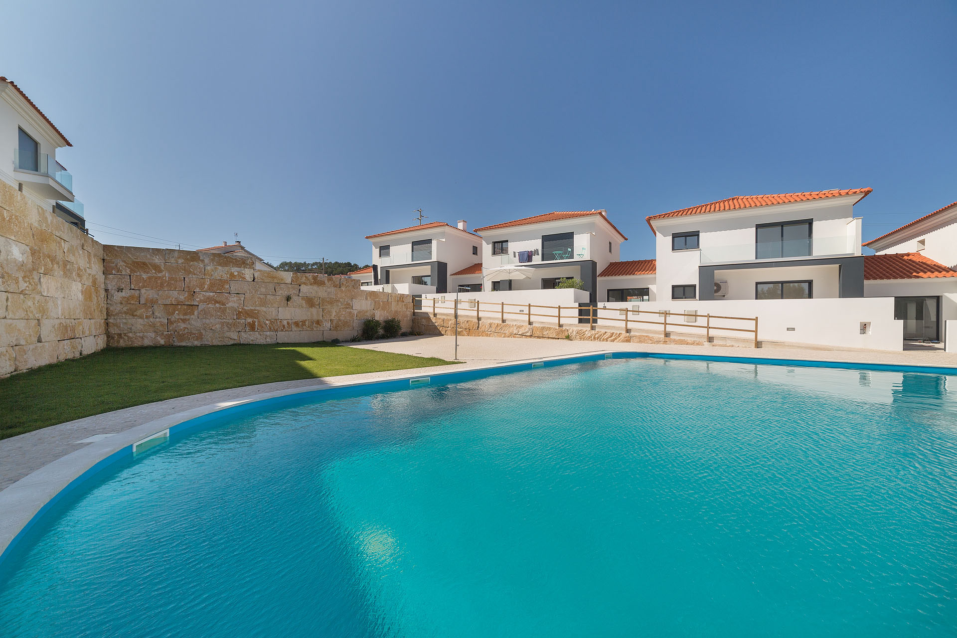 30 Palhanas Villas Salir do Porto
