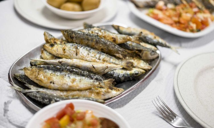 Sardines en Portugal: een eeuw-oude liefde-affaire